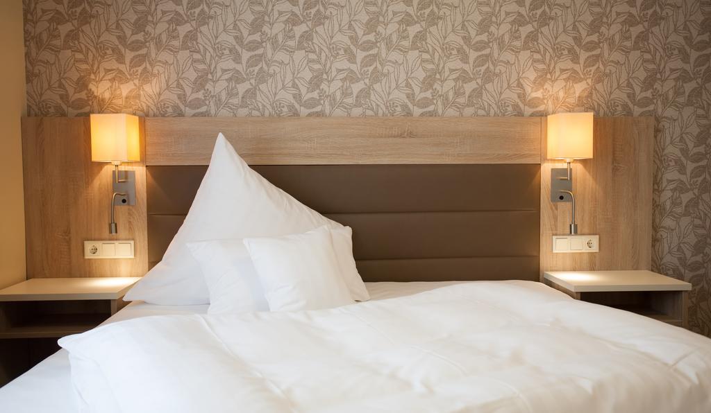 Hotel Restaurant Zur Post Lohfelden Chambre photo
