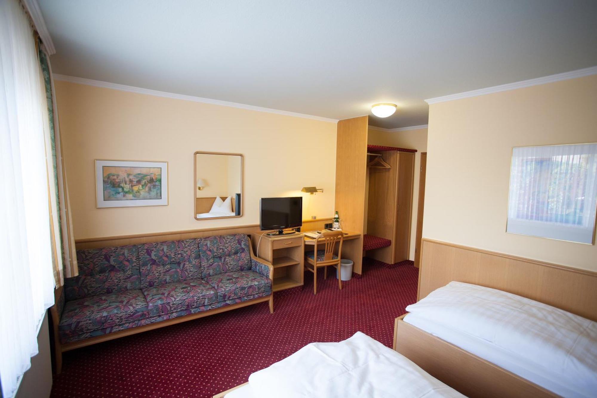 Hotel Restaurant Zur Post Lohfelden Extérieur photo