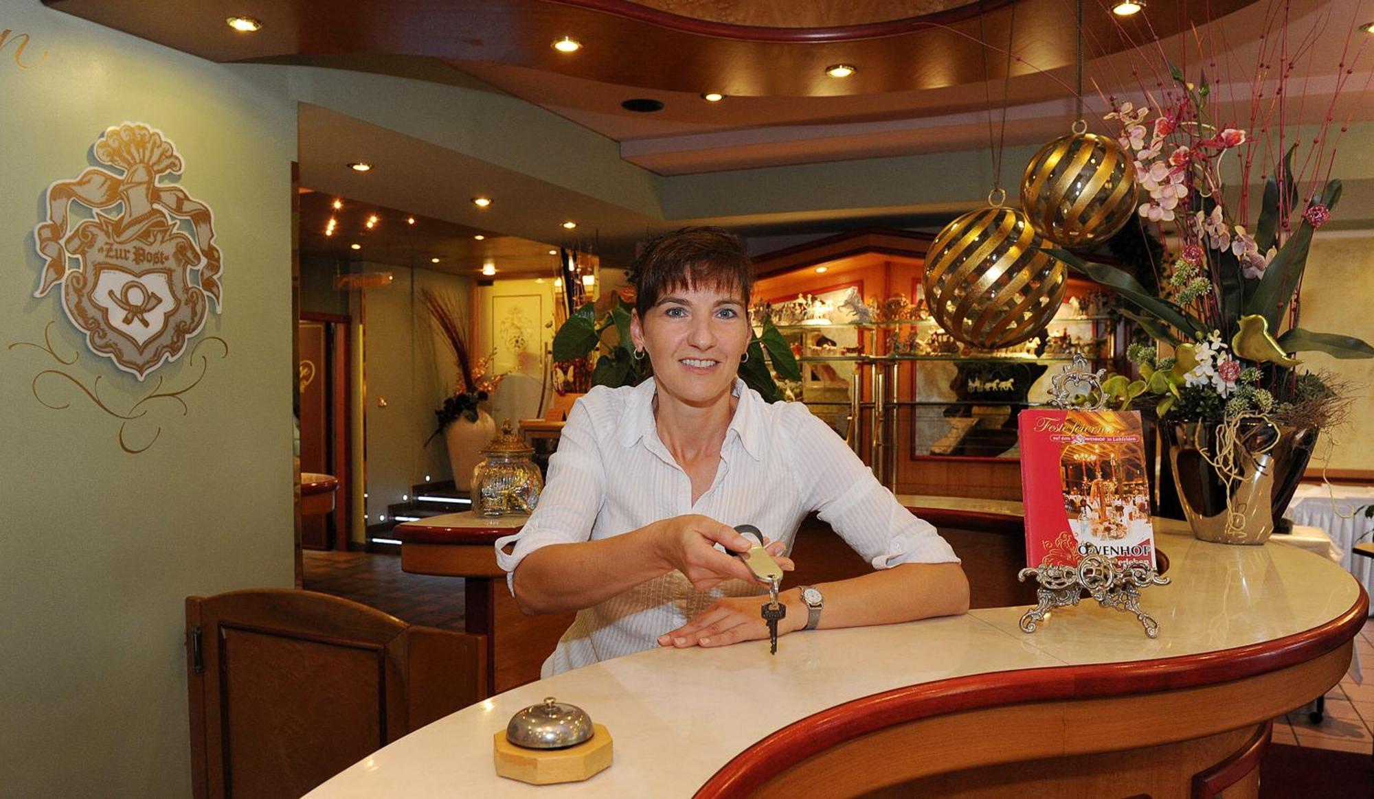 Hotel Restaurant Zur Post Lohfelden Extérieur photo