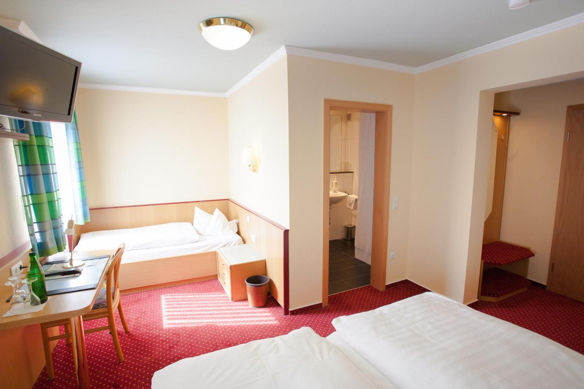Hotel Restaurant Zur Post Lohfelden Extérieur photo