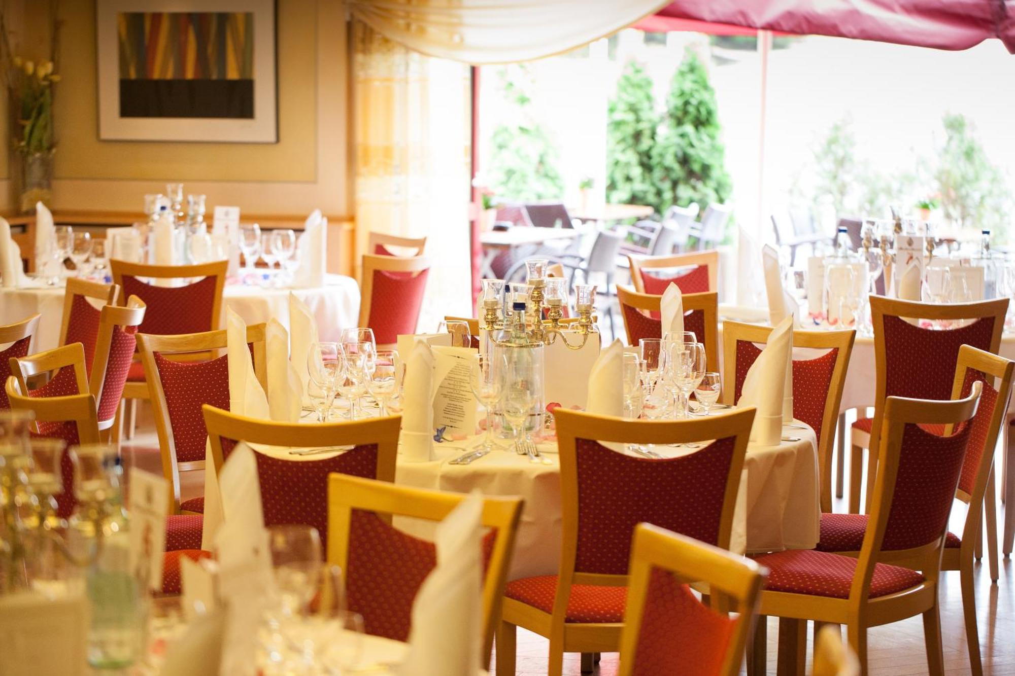 Hotel Restaurant Zur Post Lohfelden Extérieur photo