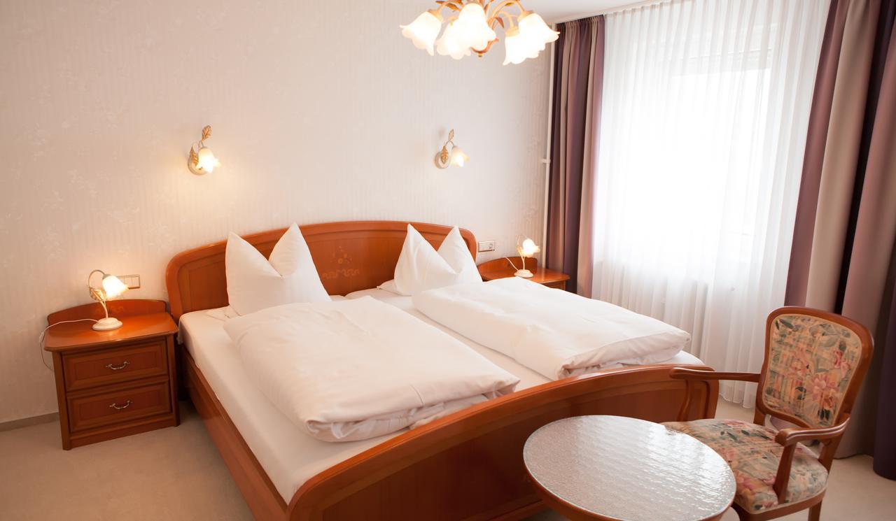 Hotel Restaurant Zur Post Lohfelden Extérieur photo
